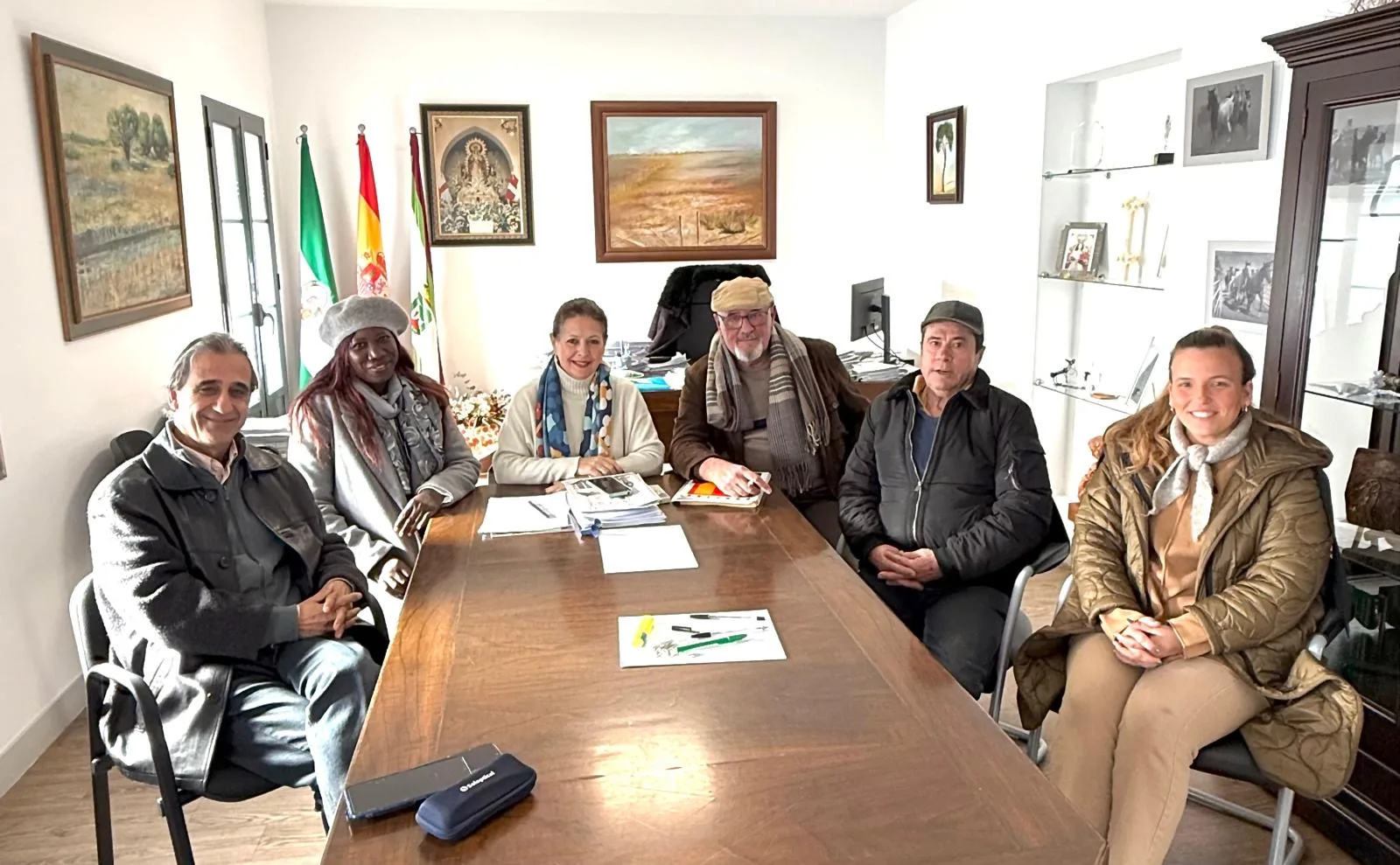 Primer encuentro con la Sra. Alcaldesa de Hinojos